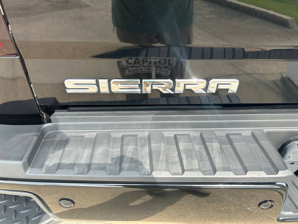 Used 2018 GMC Sierra 2500 Denali w/ Duramax Plus Package AWD/4WD image 33