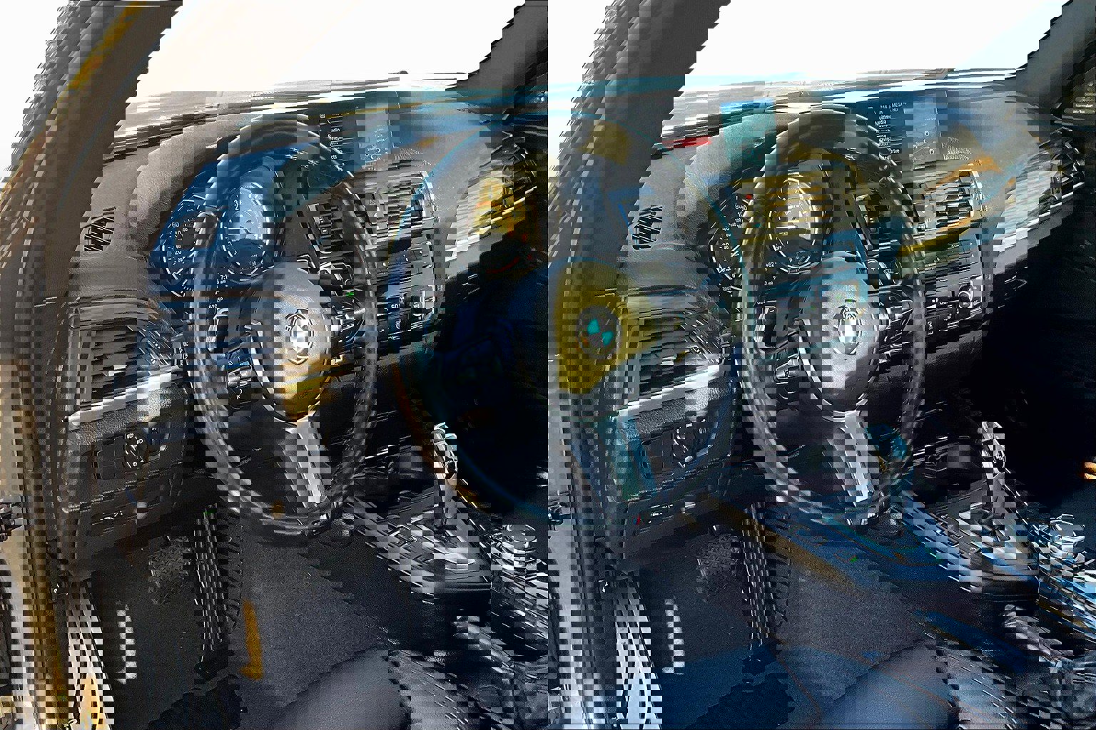 Used 2016 BMW M235i Coupe image 12