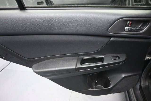 Used 2013 Subaru Impreza 2.0i Sport Premium AWD/4WD image 16