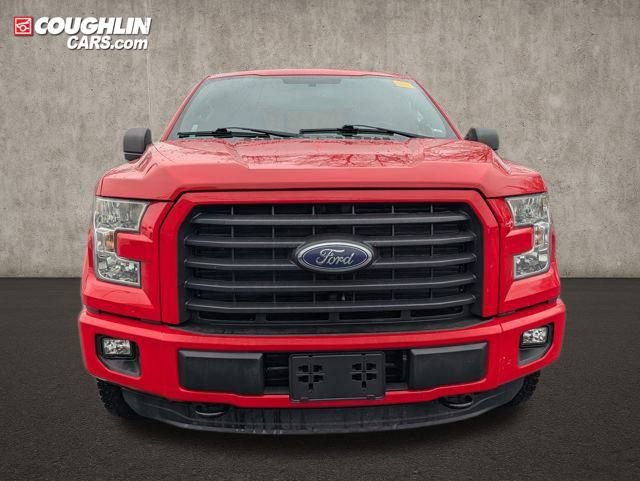 Used 2015 Ford F150 XLT w/ Equipment Group 302A Luxury image 2