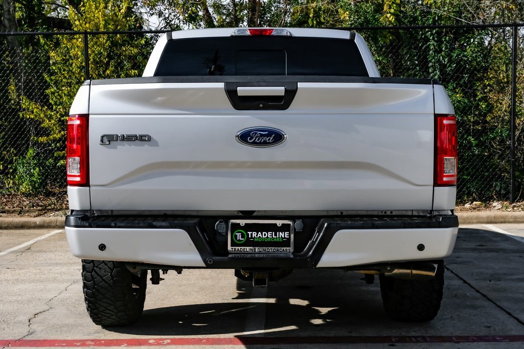 Used 2016 Ford F150 XLT w/ Equipment Group 302A Luxury image 9