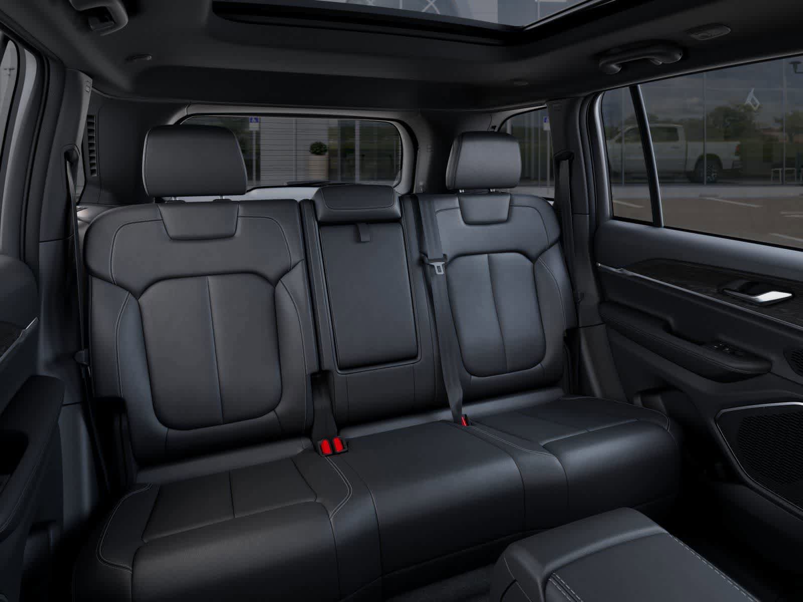 New 2026 Jeep Grand Cherokee Limited w/ Limited Altitude Package image 15