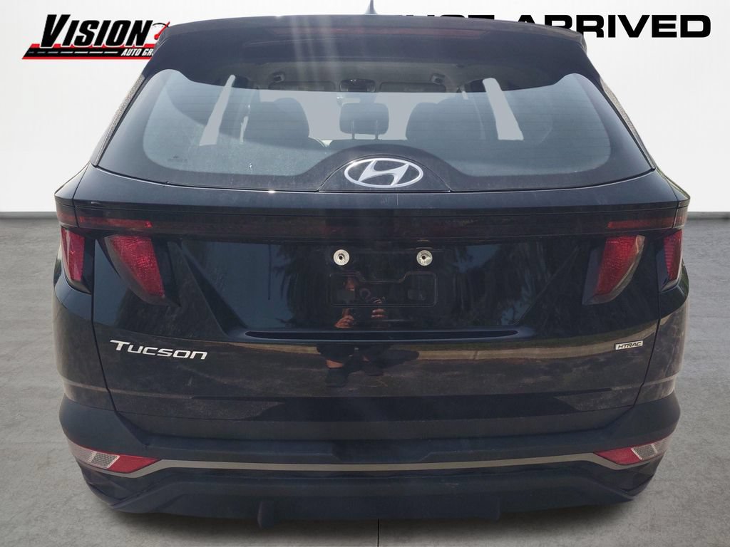 Used 2024 Hyundai Tucson SE AWD/4WD image 4