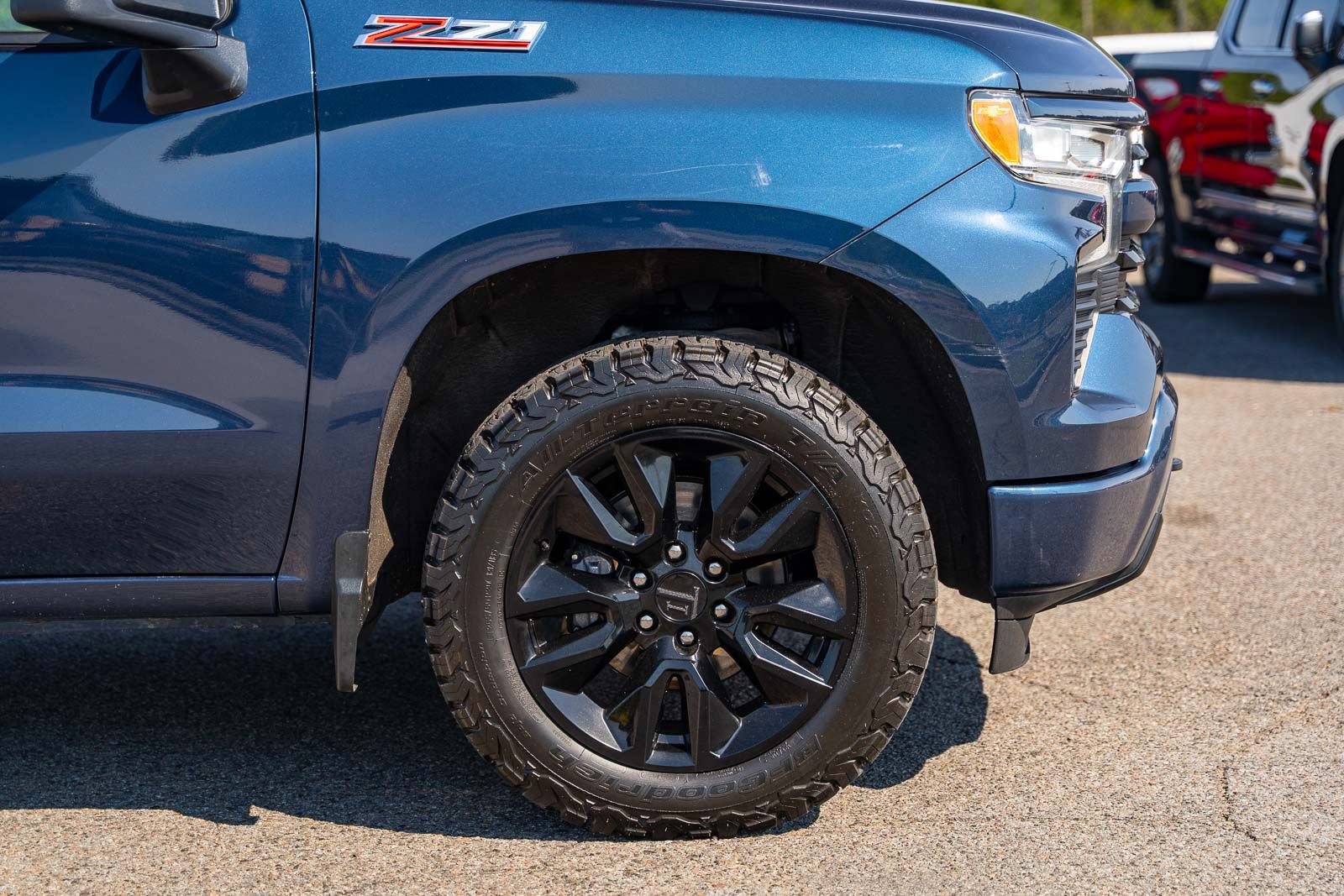 Used 2023 Chevrolet Silverado 1500 RST AWD/4WD image 9