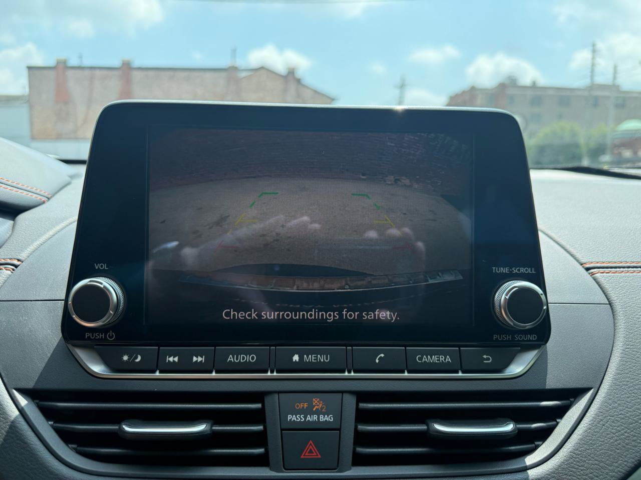 Used 2019 Nissan Altima 2.5 SR w/ SR Premium Package FWD image 11