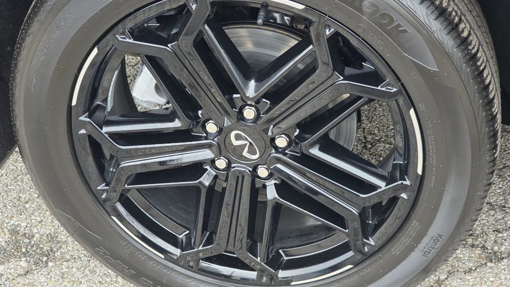 New 2026 INFINITI QX60 Sport w/ Dark Cargo Package image 13