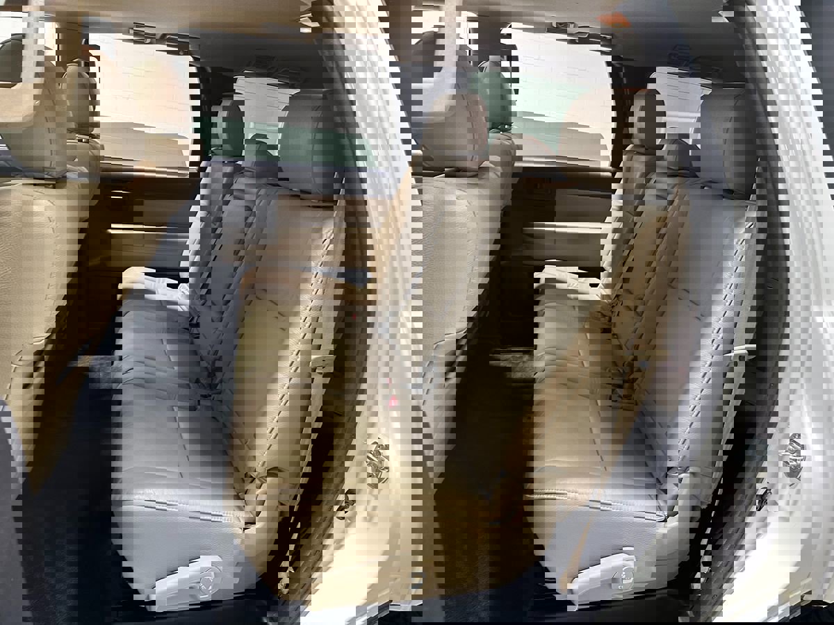 Used 2016 Toyota Sequoia SR5 image 24