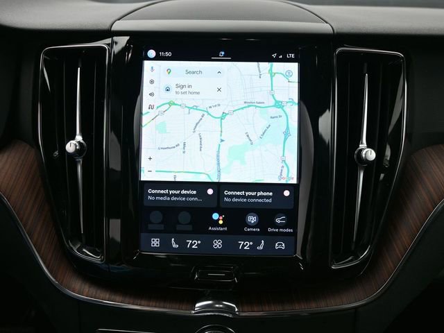 Used 2023 Volvo XC60 B5 Plus w/ Protection Package Premier image 14