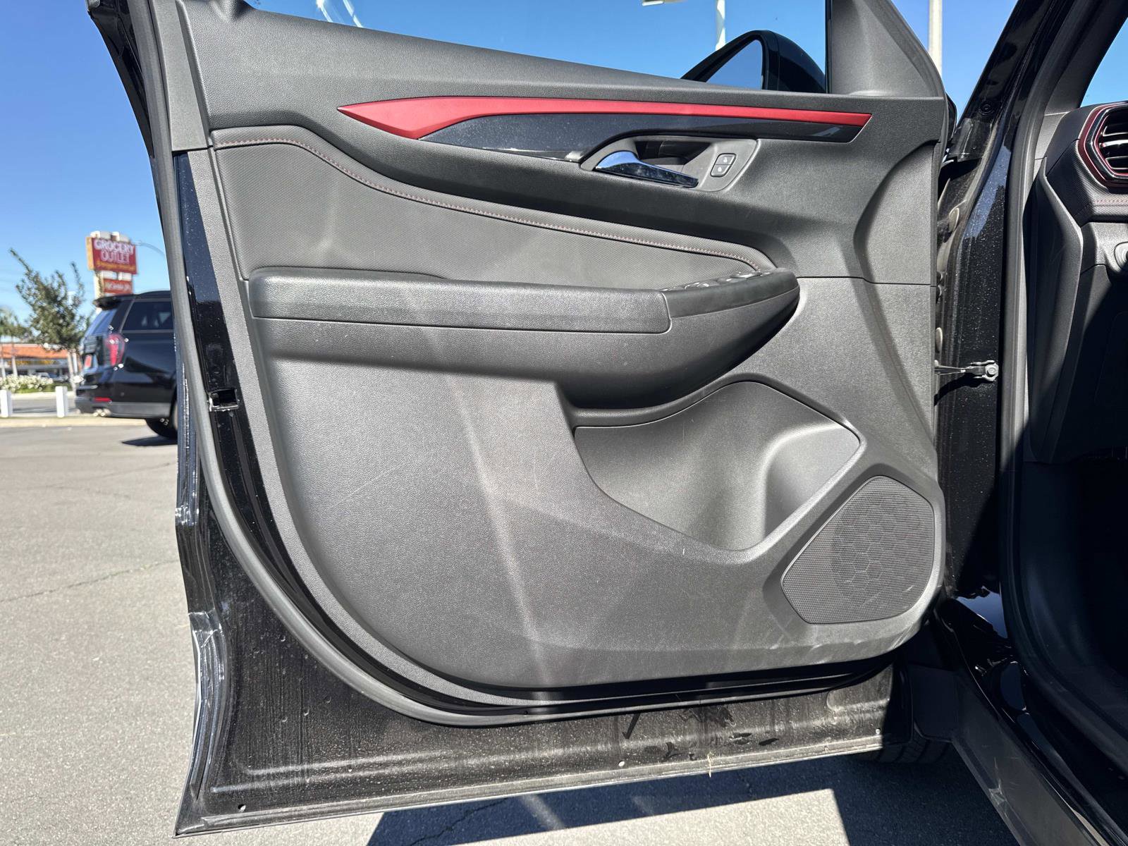 Used 2024 Chevrolet TrailBlazer RS image 18