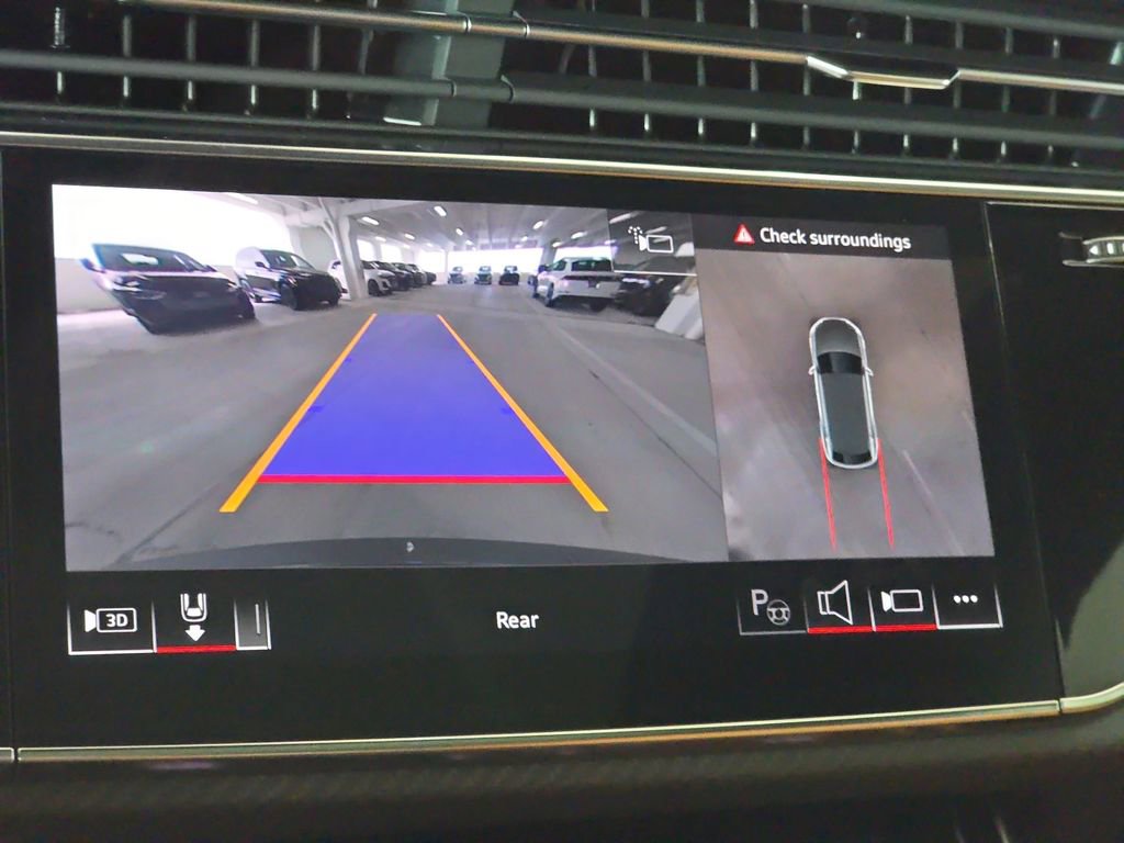 New 2026 Audi RS Q8 performance image 17