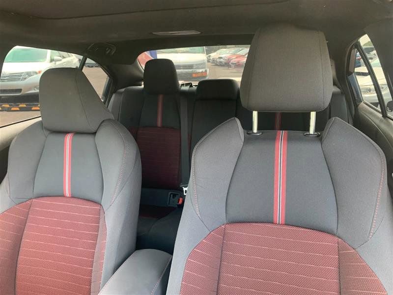 Used 2023 Toyota Corolla SE w/ SE Premium Package image 10