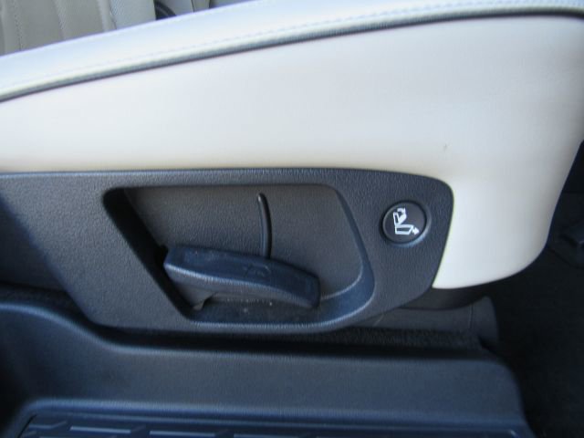 Used 2021 Hyundai Palisade Limited w/ Cargo Package image 32