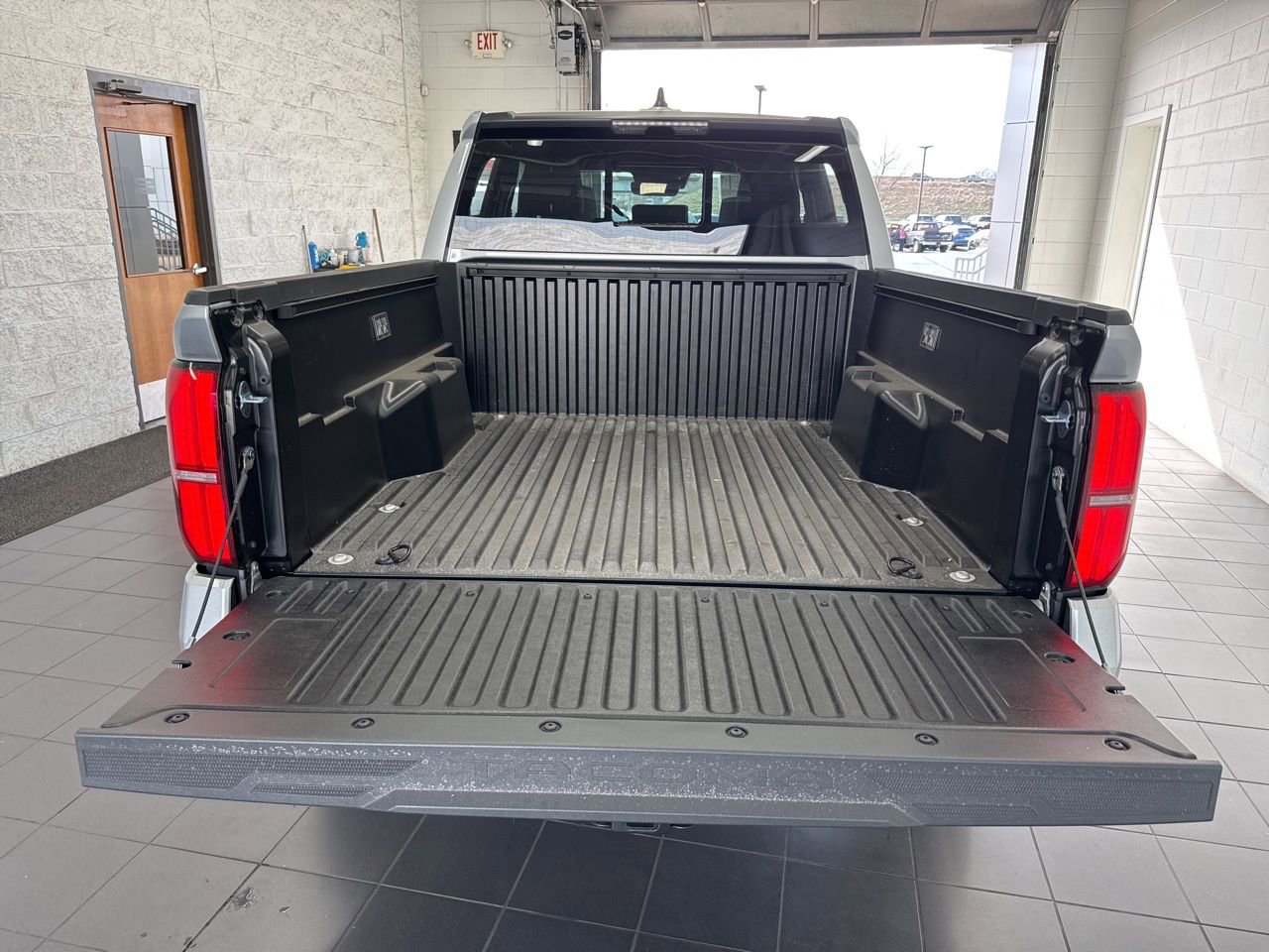 New 2026 Toyota Tacoma SR5 image 10