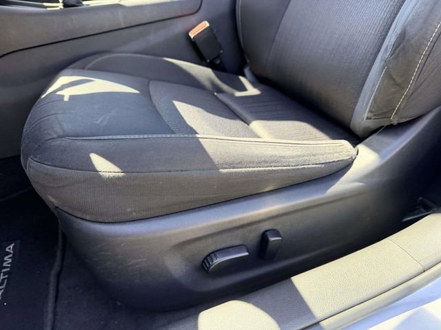 Used 2022 Nissan Altima 2.5 SV FWD image 15