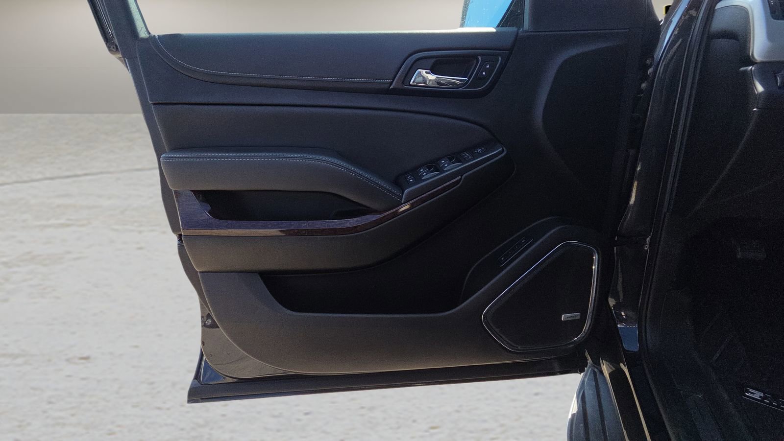 Used 2020 GMC Yukon SLT w/ Open Road Package image 22