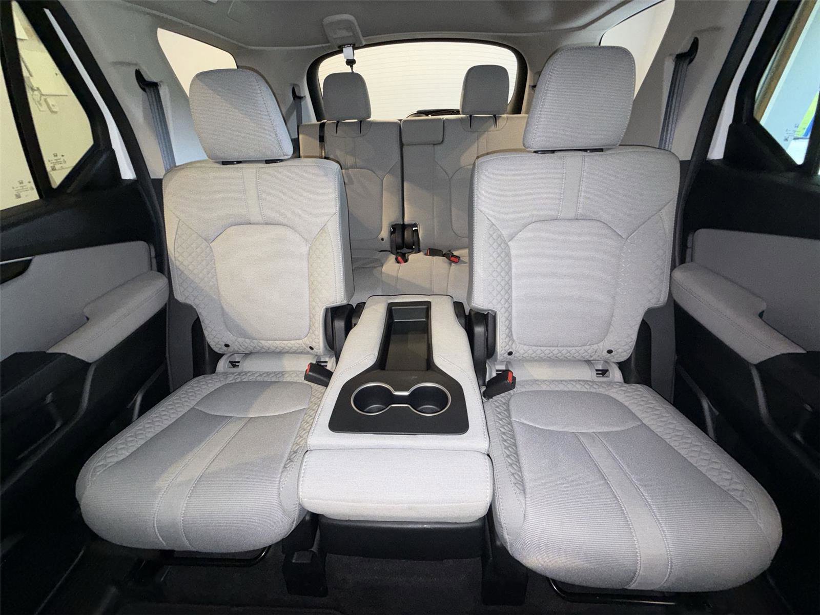 Certified 2023 Honda Pilot LX image 23