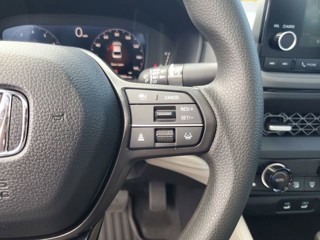 Used 2025 Honda Accord SE image 17