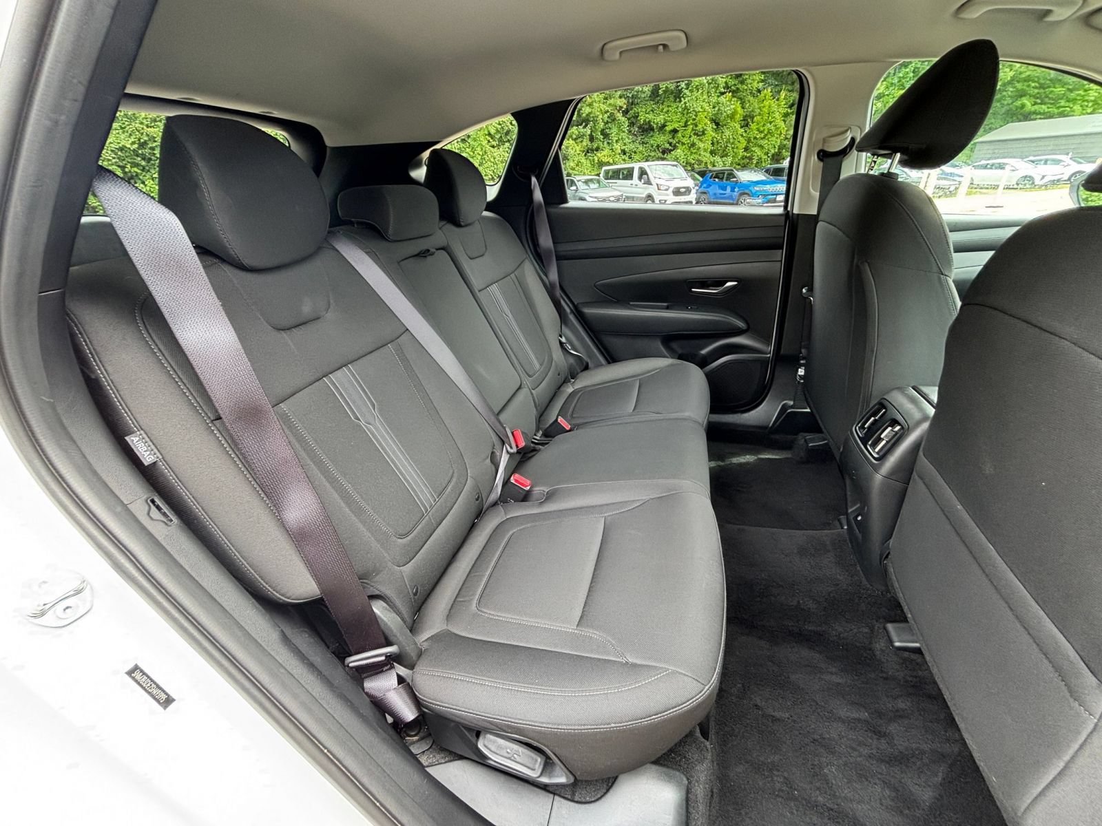 Used 2025 Hyundai Tucson SEL FWD image 36