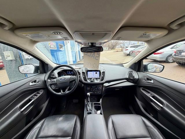 Used 2017 Ford Escape Titanium image 14