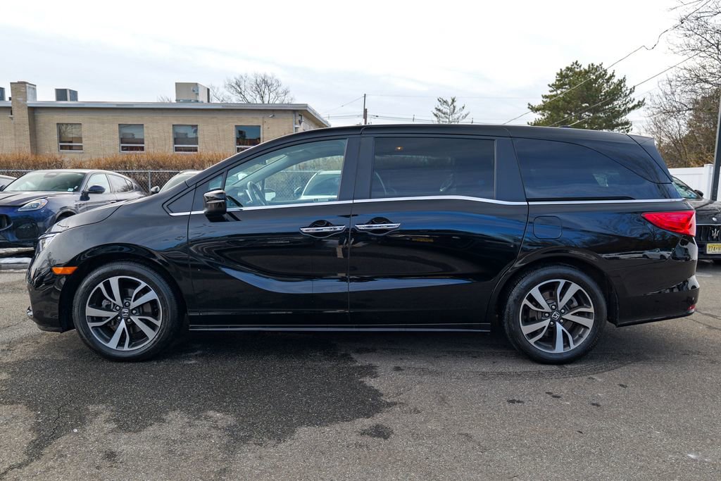 Used 2023 Honda Odyssey Touring image 5