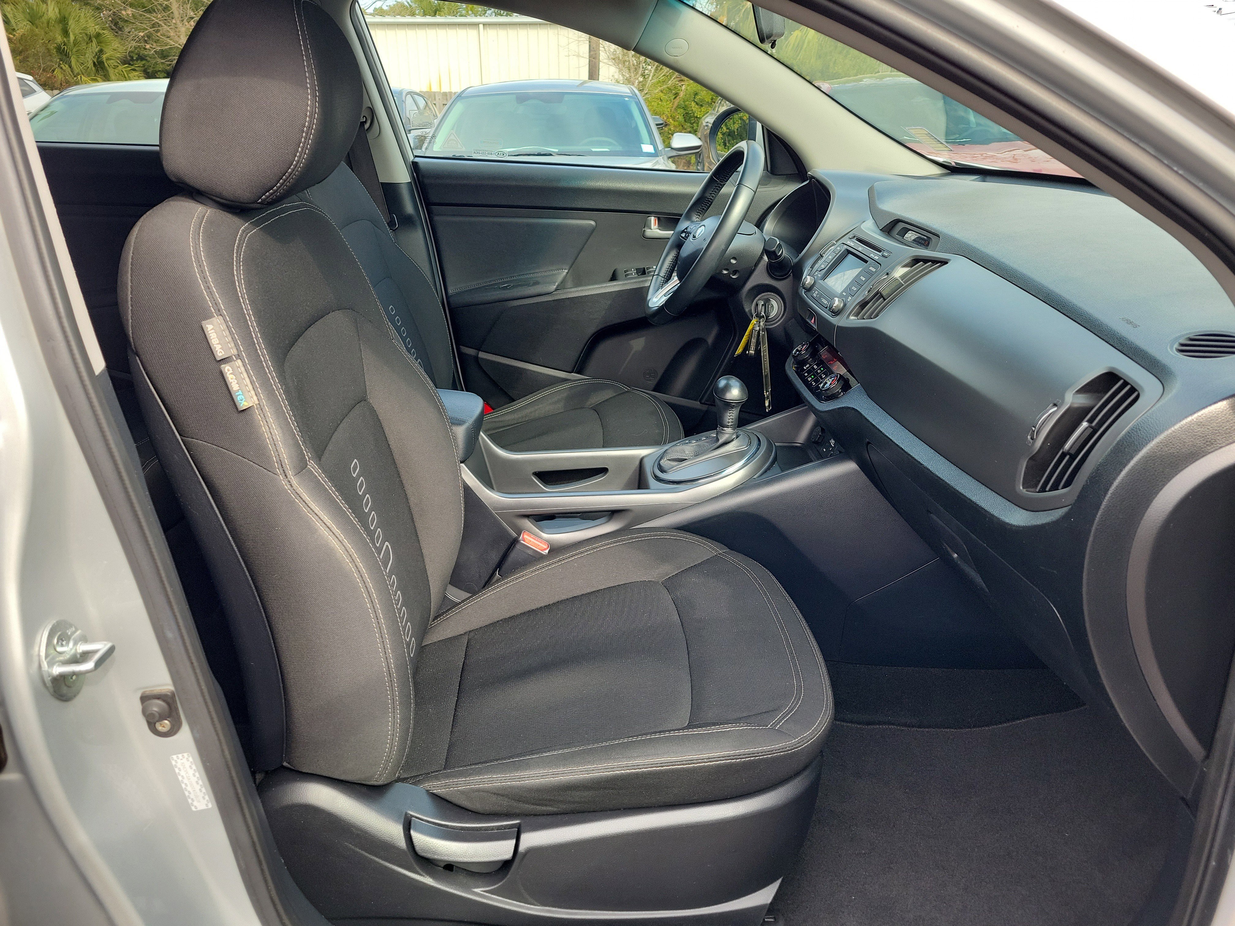 Used 2013 Kia Sportage EX image 7