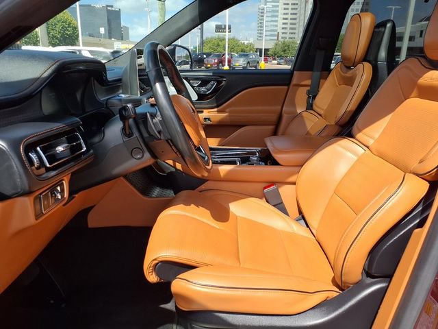 Certified 2023 Lincoln Aviator Black Label w/ Dynamic Handling Package AWD/4WD image 4