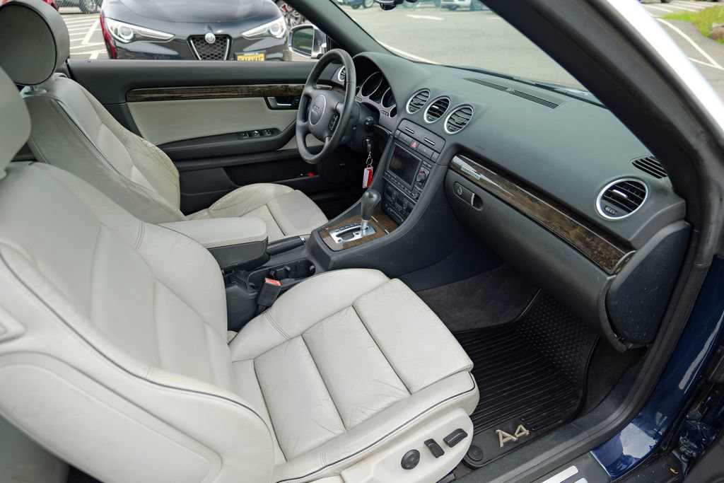 Used 2005 Audi S4 Cabriolet AWD/4WD image 29