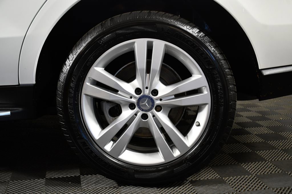 Used 2015 Mercedes-Benz ML 250 BlueTEC 4MATIC image 43