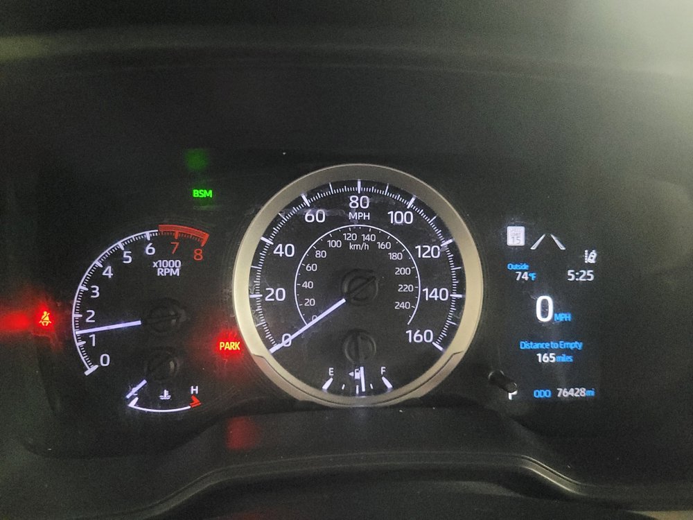 Used 2021 Toyota Corolla LE w/ LE Convenience Package FWD image 23
