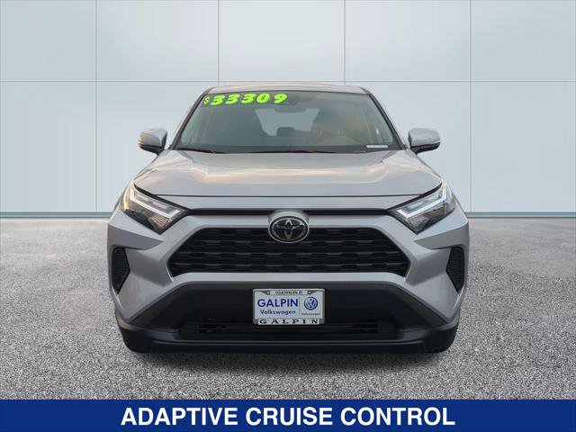 Used 2025 Toyota RAV4 LE FWD image 8