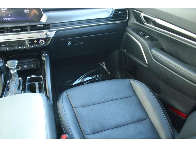 Used 2024 Kia Telluride S w/ S Sunroof Package image 19
