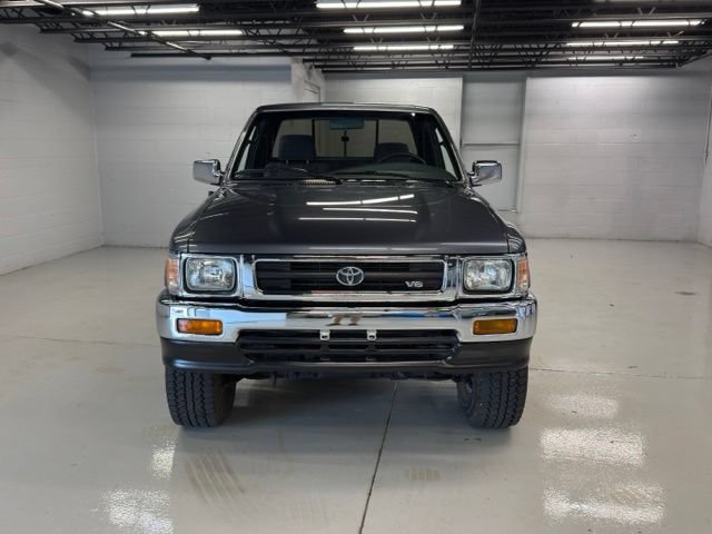 Used 1992 Toyota Pickup SR5 AWD/4WD image 2