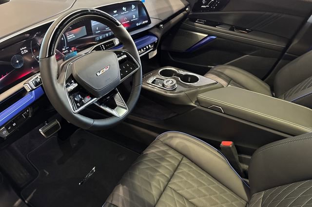 New 2026 Cadillac Optiq V image 10