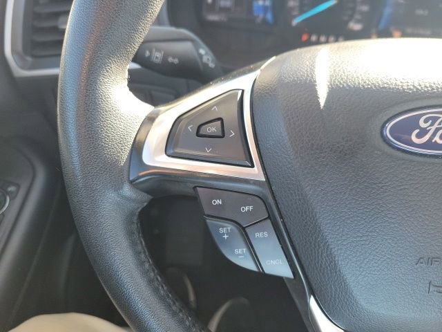 Used 2024 Ford Edge SEL image 12