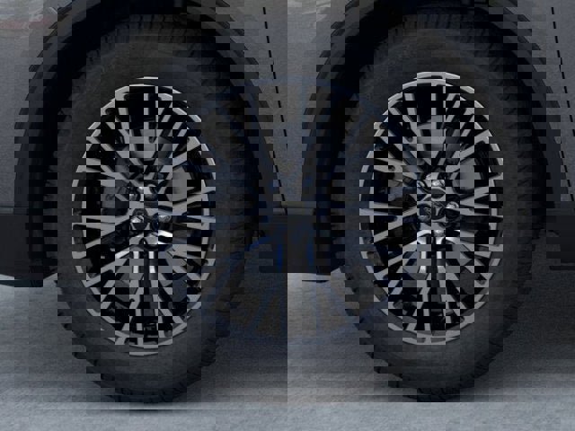 New 2025 Ford Escape SE image 19