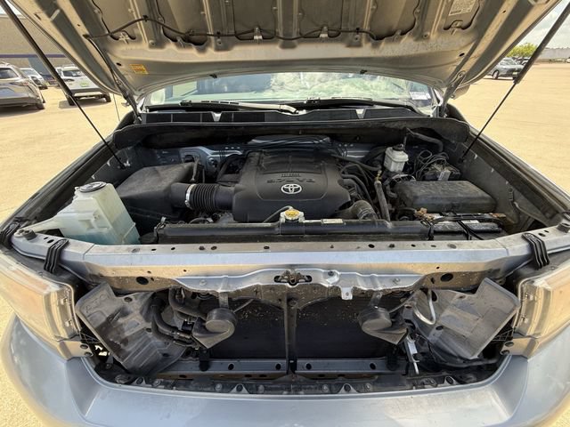 Used 2013 Toyota Tundra 2WD CrewMax w/ SR5 Pkg image 32