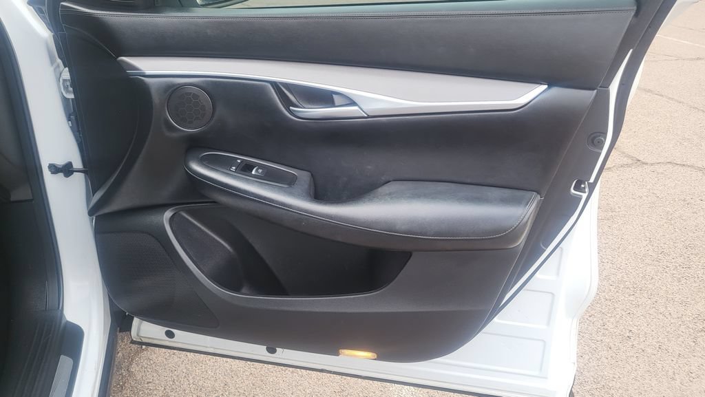 Used 2022 INFINITI QX50 Pure FWD image 17