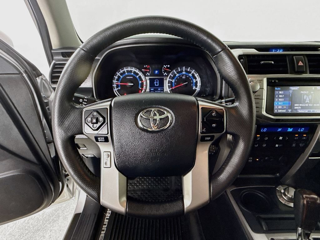 Certified 2019 Toyota 4Runner Limited AWD/4WD image 13