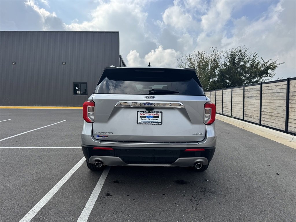 Used 2022 Ford Explorer Limited image 4