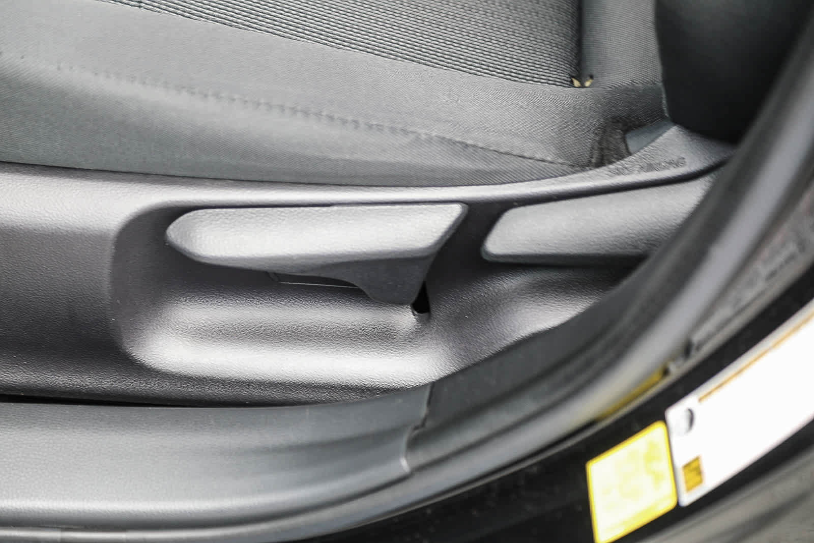 Used 2023 Toyota Prius LE FWD image 19