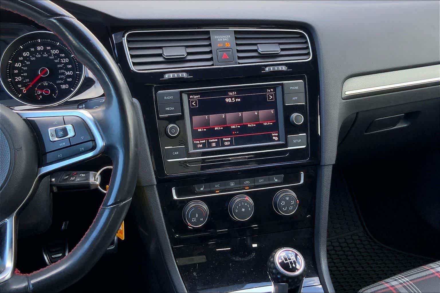 Used 2019 Volkswagen GTI S FWD image 15