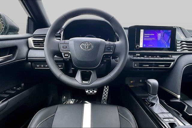 Used 2026 Toyota Camry SE image 11