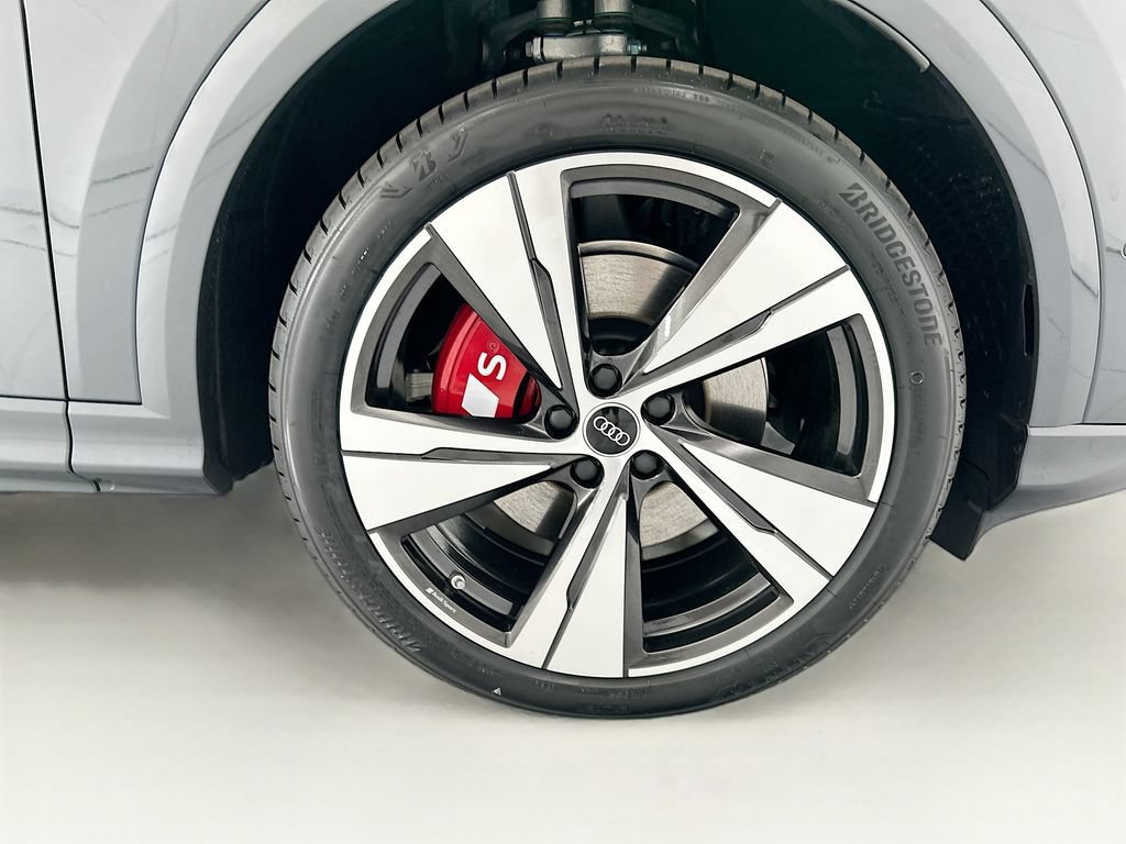 New 2026 Audi SQ5 Premium Plus AWD/4WD image 31