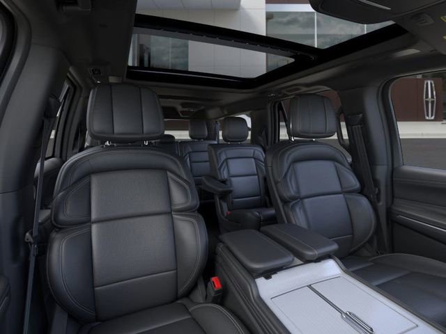 New 2025 Lincoln Navigator L Reserve w/ Jet Appearance Package image 11