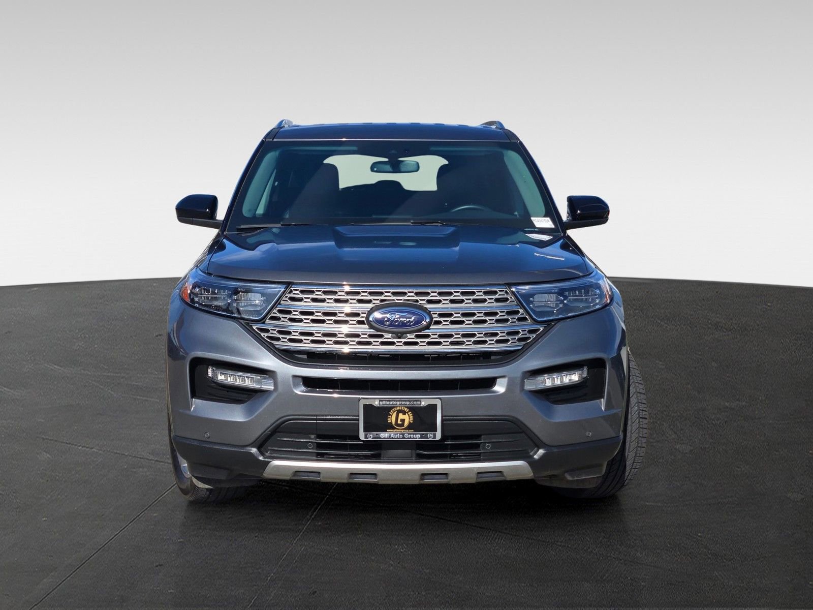 Used 2024 Ford Explorer Limited image 2