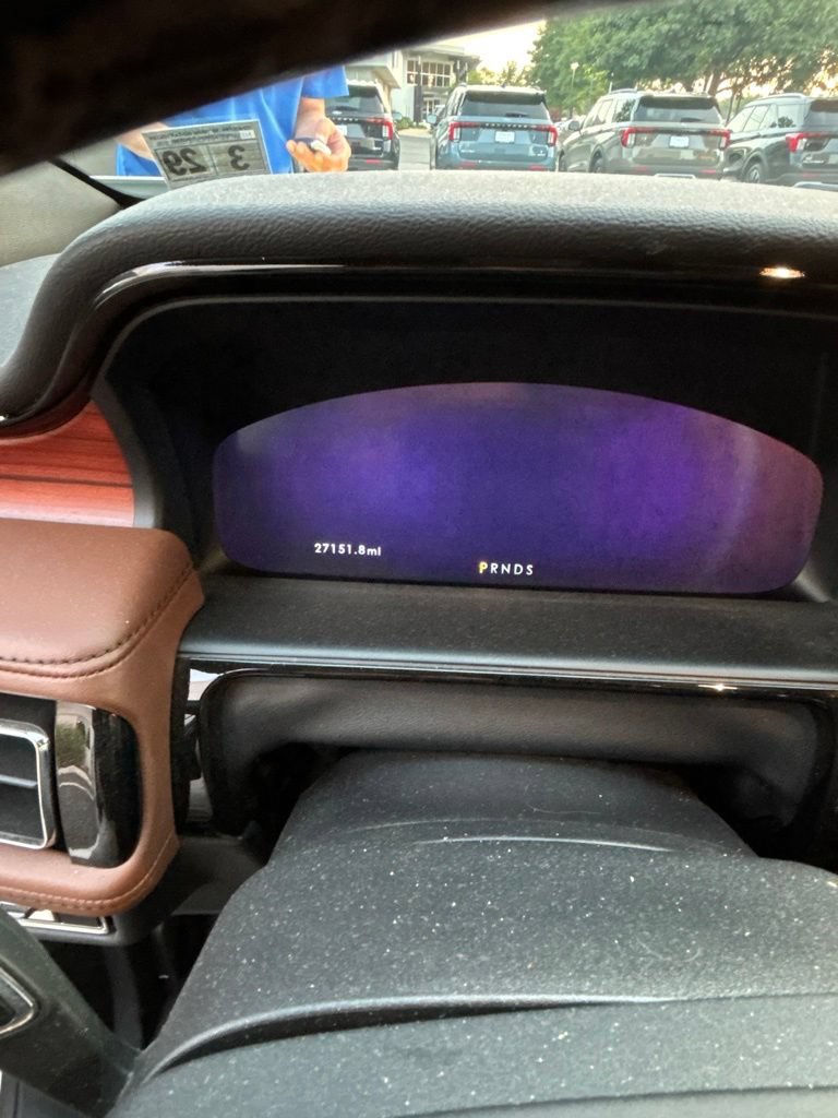 Used 2023 Lincoln Nautilus Reserve w/ Equipment Group 201A AWD/4WD image 10