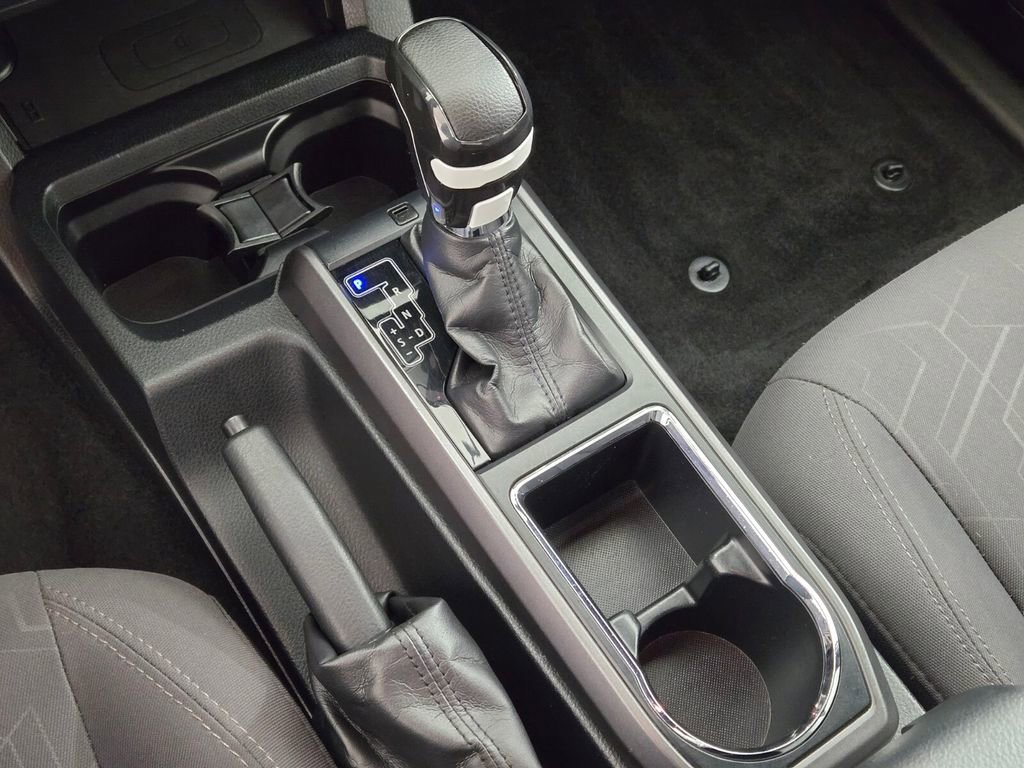 Used 2019 Toyota Tacoma TRD Off-Road w/ Technology Package image 33