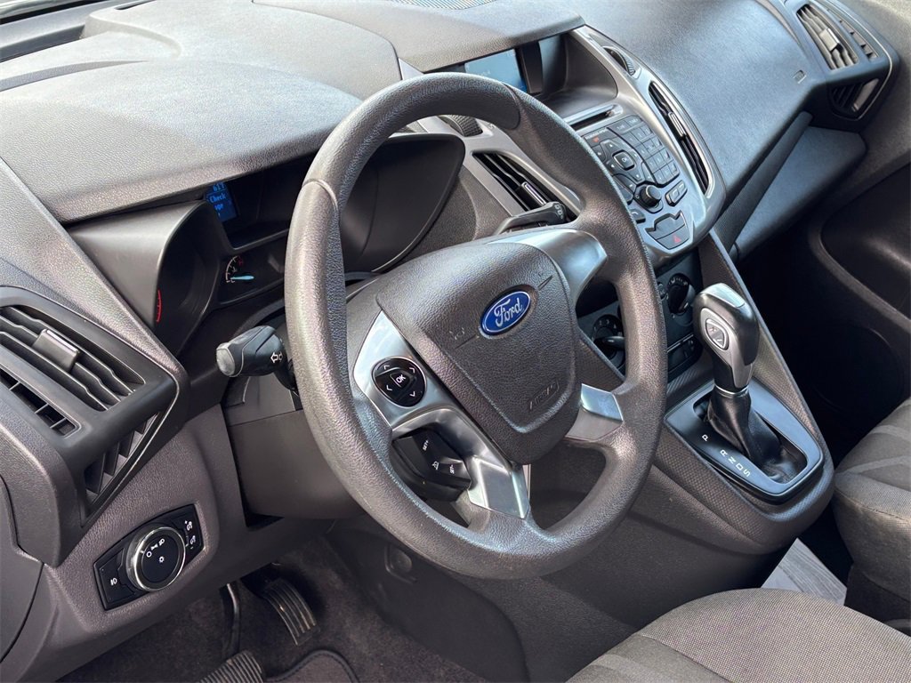 Used 2016 Ford Transit Connect XLT image 9