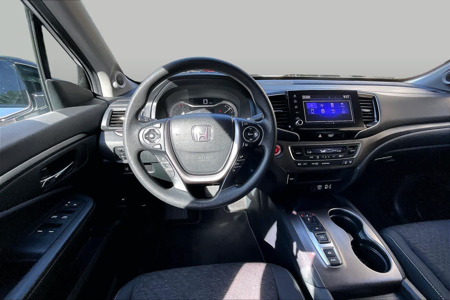 Used 2023 Honda Ridgeline Sport image 6