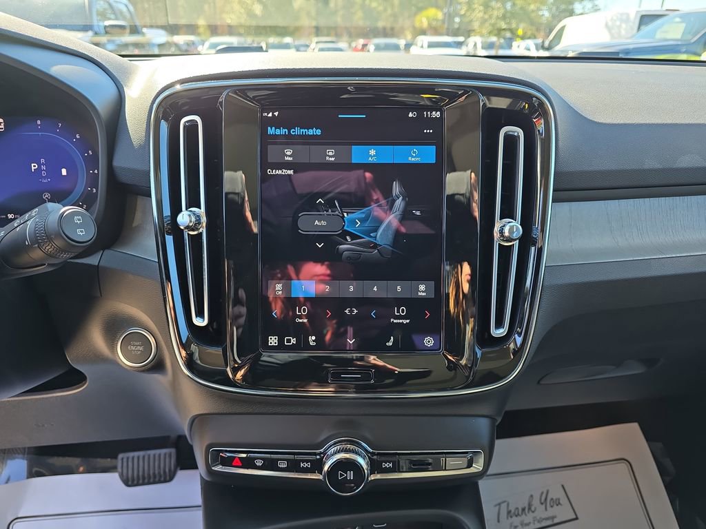 Used 2023 Volvo XC40 B5 Plus w/ Driver Assist Package image 29